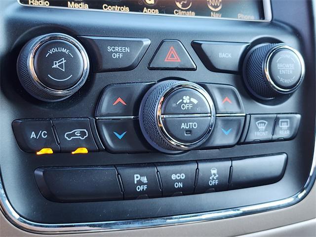 used 2015 Jeep Grand Cherokee car, priced at $13,848