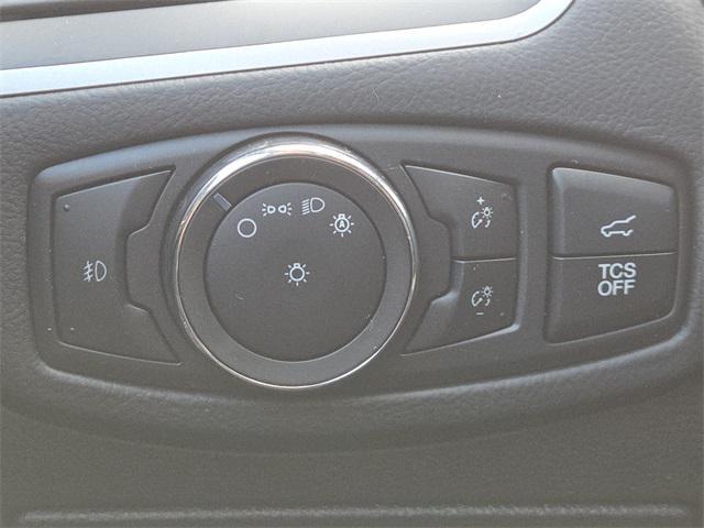 used 2022 Ford Edge car, priced at $25,594