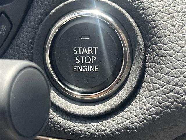 new 2025 Mazda CX-90 car, priced at $43,595