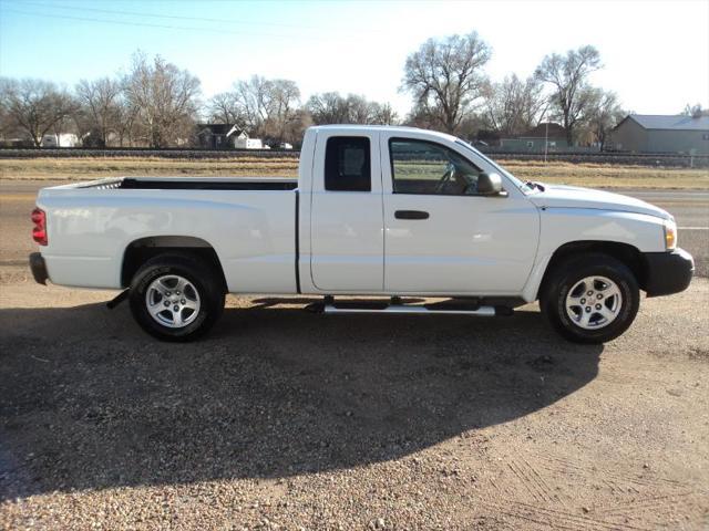 used 2007 Dodge Dakota car, priced at $13,995