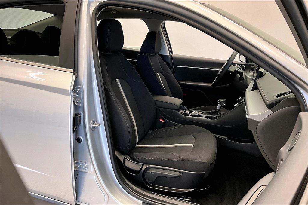 used 2025 Hyundai Sonata car, priced at $23,416
