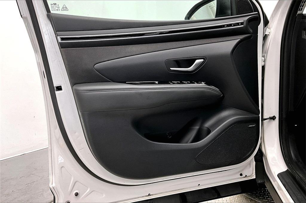 used 2024 Hyundai TUCSON Hybrid car, priced at $23,991