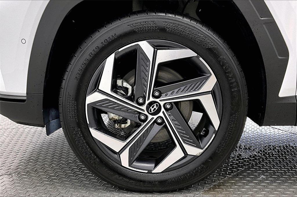 used 2024 Hyundai TUCSON Hybrid car, priced at $23,991