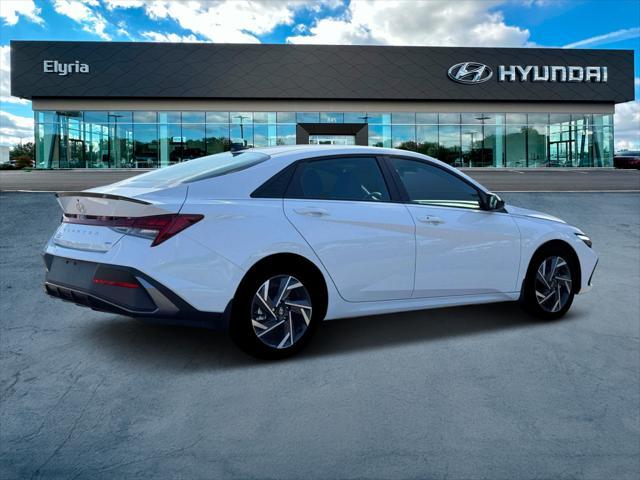 new 2025 Hyundai Elantra car, priced at $27,840