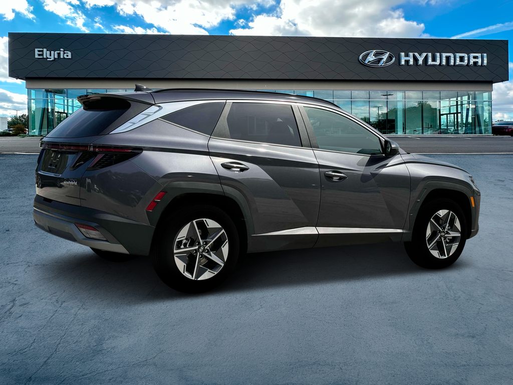 new 2025 Hyundai Tucson Hybrid car, priced at $38,350