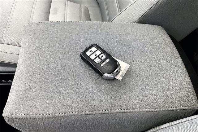 used 2022 Honda CR-V car, priced at $24,382
