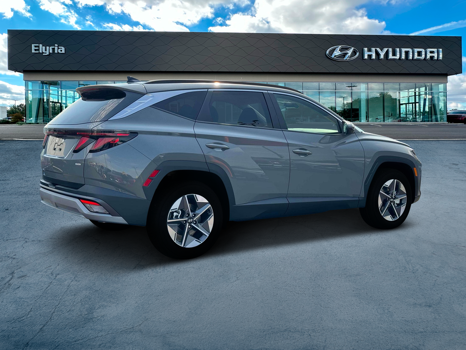 new 2025 Hyundai Tucson car, priced at $34,115