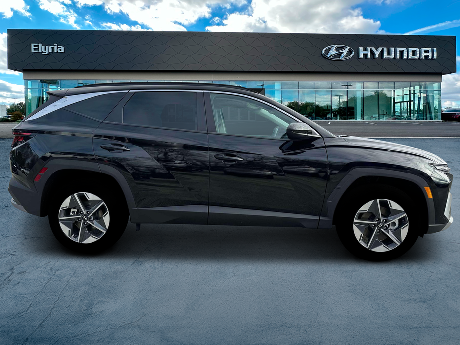 new 2025 Hyundai Tucson car, priced at $34,185