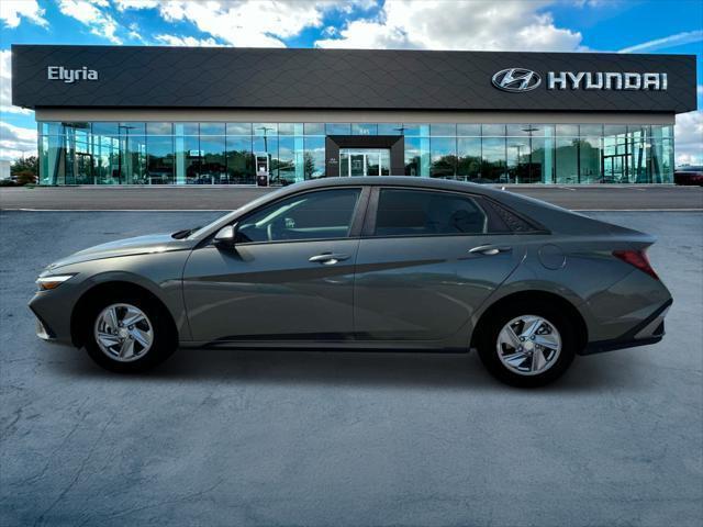 new 2025 Hyundai Elantra car, priced at $21,916