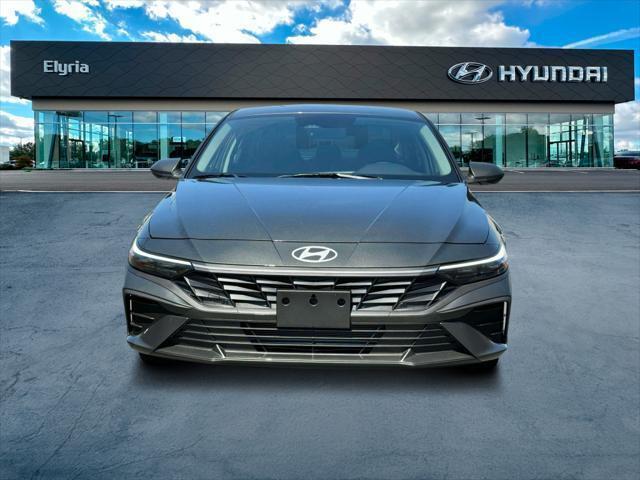 new 2025 Hyundai Elantra car, priced at $21,916