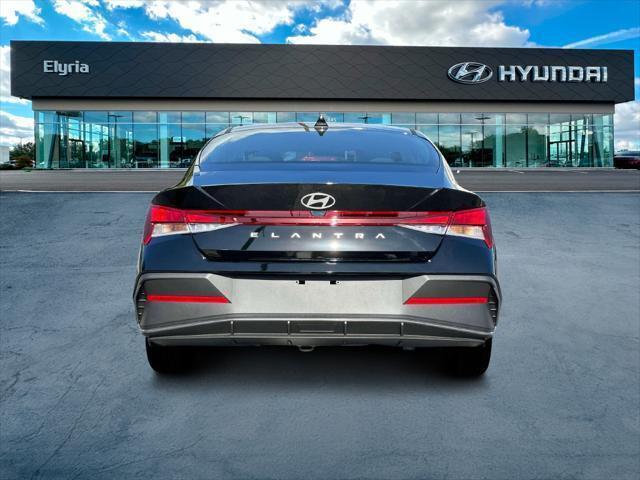 new 2025 Hyundai Elantra car, priced at $22,233