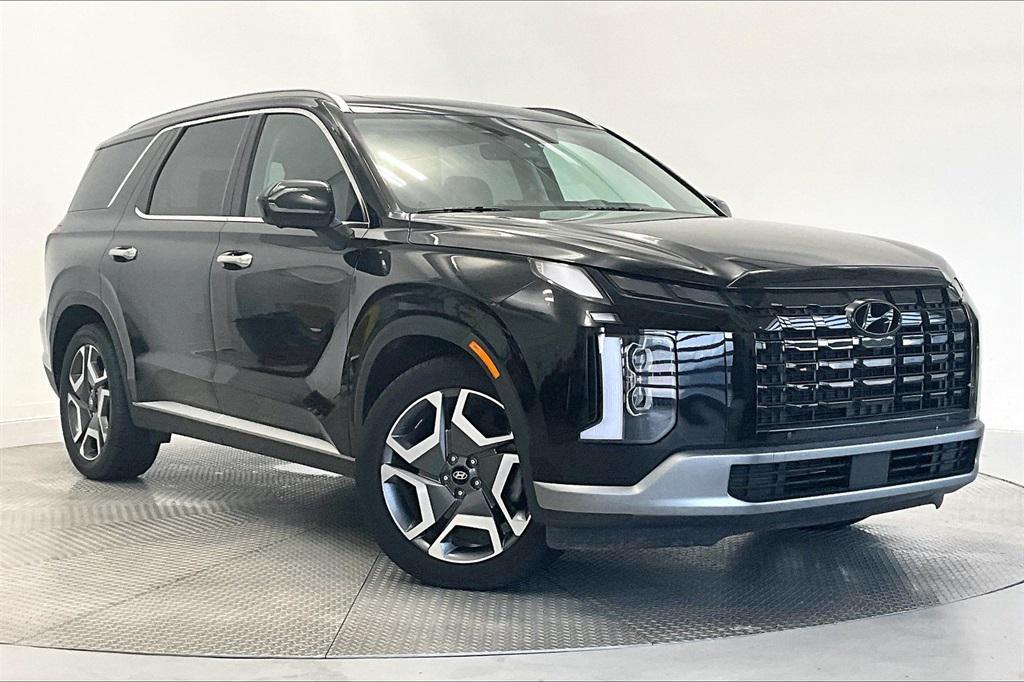 used 2023 Hyundai Palisade car, priced at $25,720