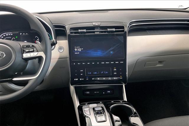 new 2024 Hyundai TUCSON Hybrid car, priced at $32,805