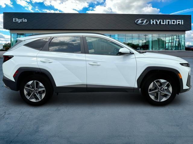 new 2025 Hyundai Tucson car, priced at $32,120