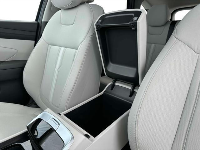new 2025 Hyundai Tucson car, priced at $32,120