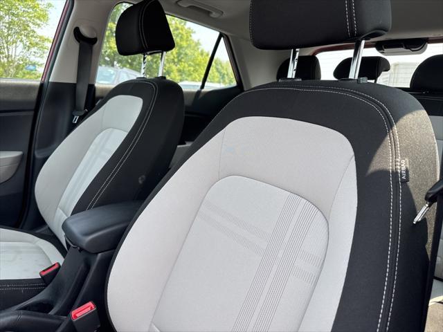 used 2022 Hyundai Venue car, priced at $18,209
