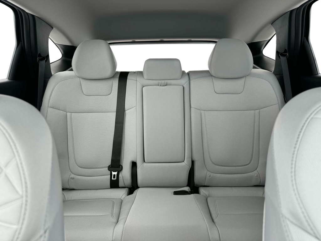 new 2025 Hyundai TUCSON Hybrid car, priced at $33,027