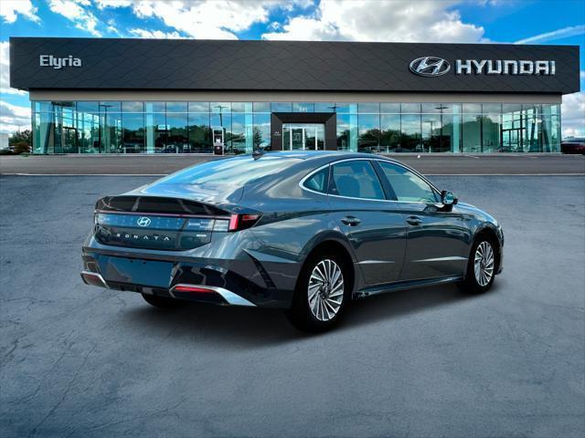 new 2025 Hyundai Sonata Hybrid car, priced at $36,922