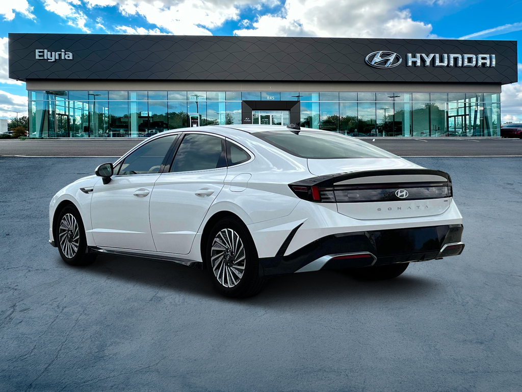 new 2025 Hyundai Sonata Hybrid car, priced at $33,415