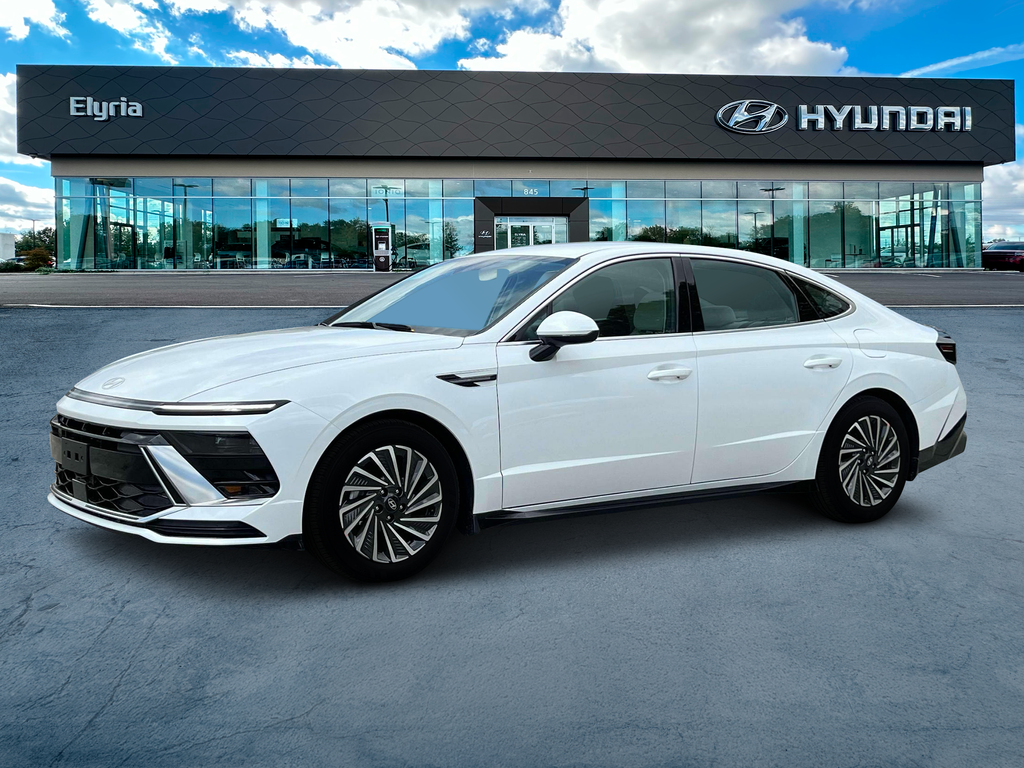 new 2025 Hyundai Sonata Hybrid car, priced at $33,415