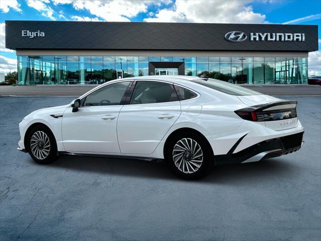 new 2025 Hyundai Sonata Hybrid car, priced at $31,710
