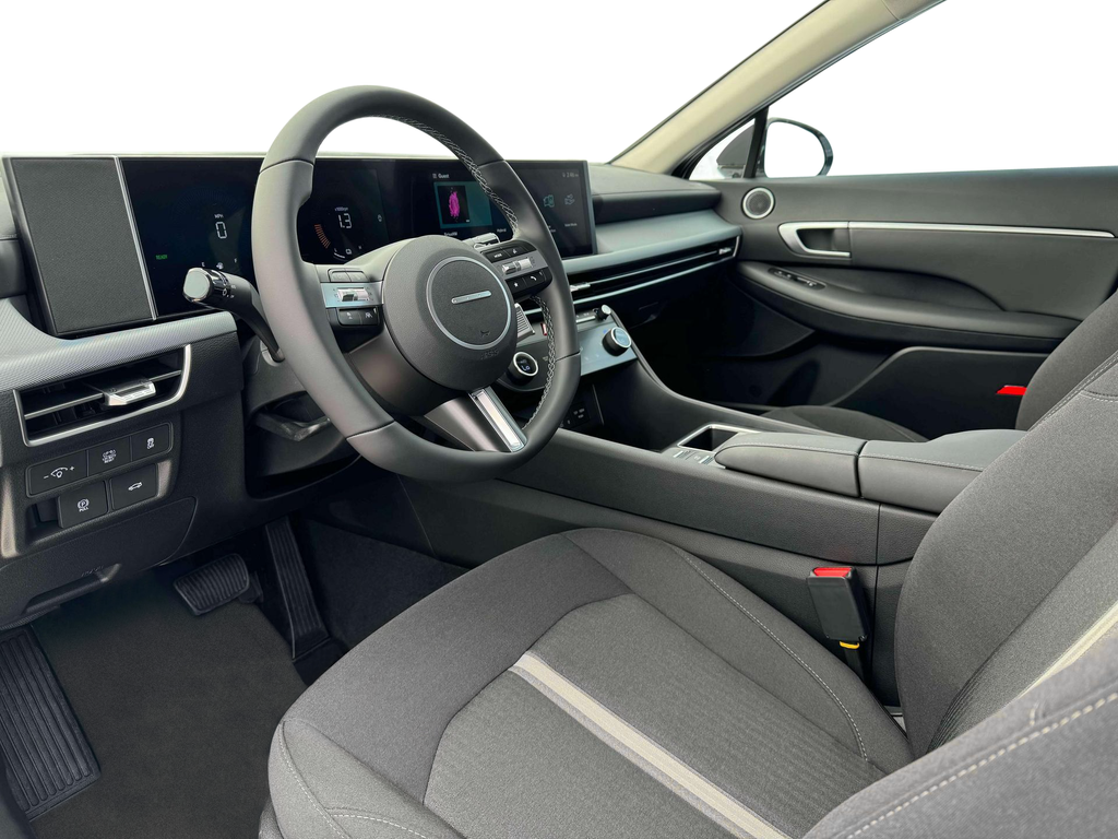 new 2025 Hyundai Sonata Hybrid car, priced at $33,415