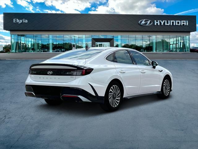 new 2025 Hyundai Sonata Hybrid car, priced at $31,710