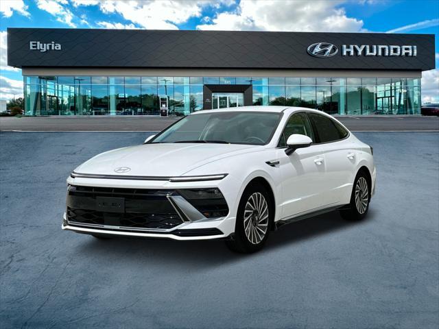new 2025 Hyundai Sonata Hybrid car, priced at $31,710