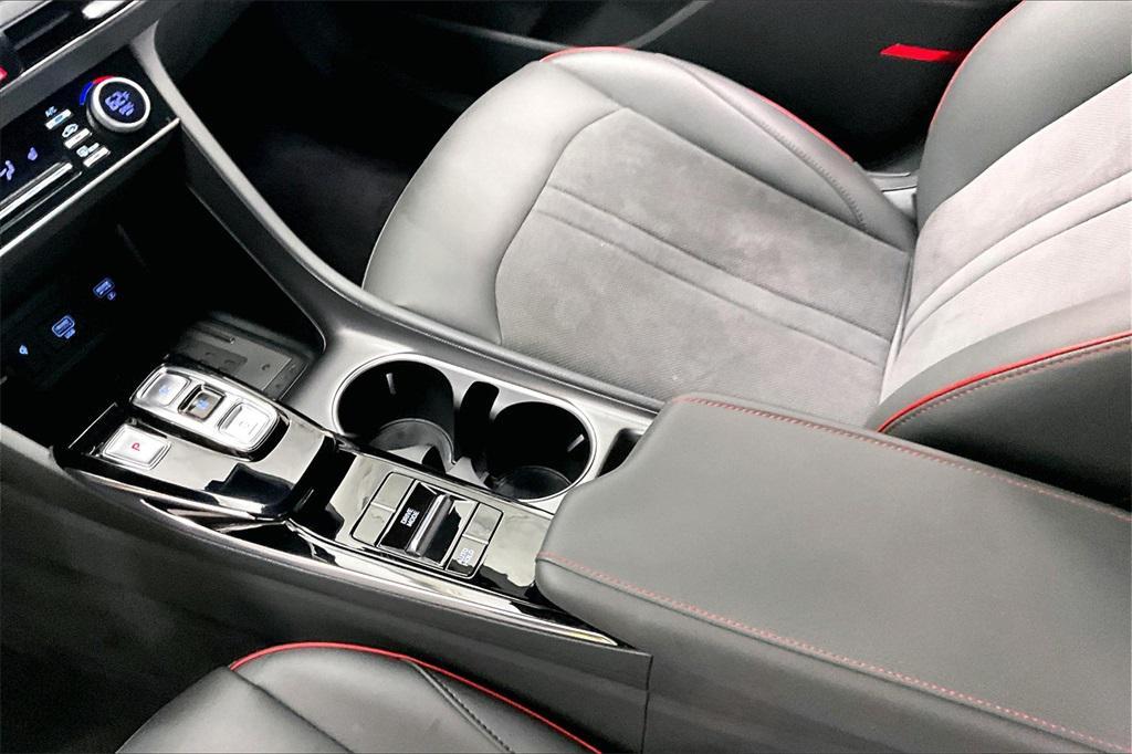 used 2020 Hyundai Sonata car, priced at $19,328