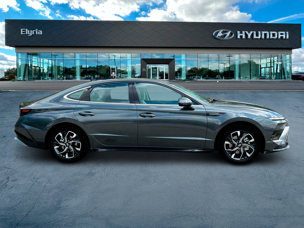 new 2025 Hyundai Sonata car, priced at $29,430