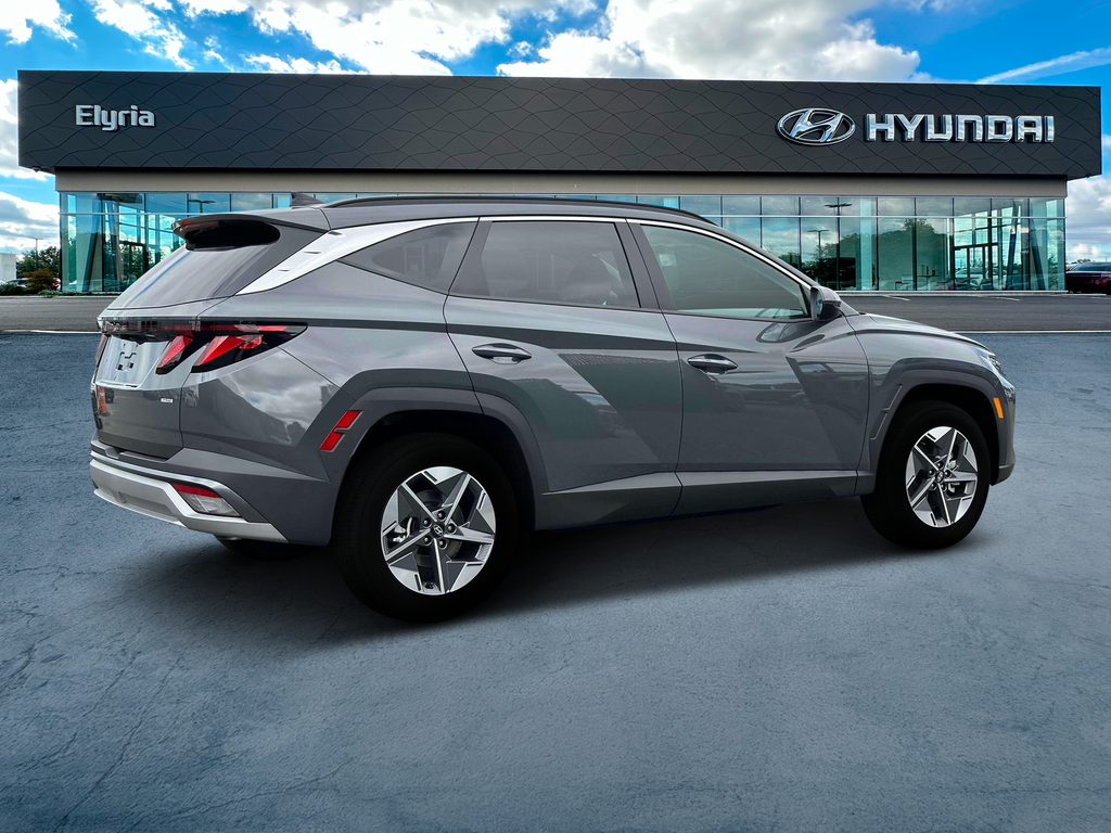 new 2025 Hyundai Tucson car, priced at $33,910