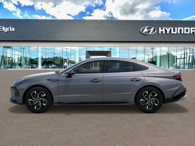 new 2025 Hyundai Sonata car, priced at $28,935