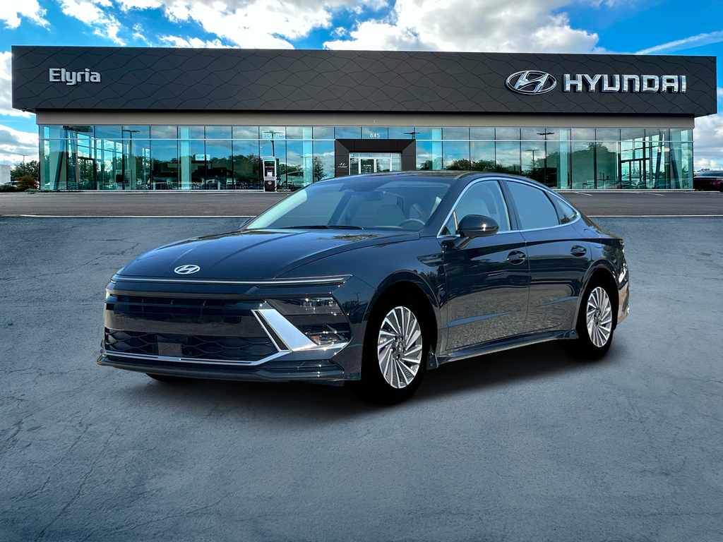 new 2025 Hyundai Sonata Hybrid car, priced at $32,690