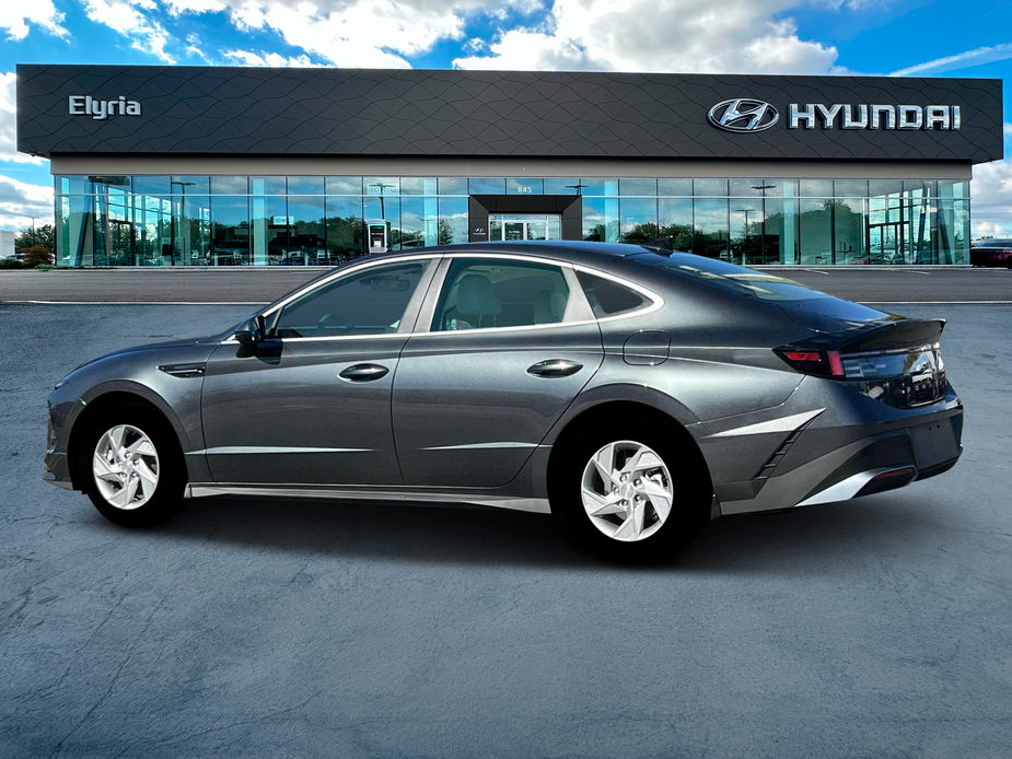 new 2025 Hyundai Sonata car, priced at $28,010