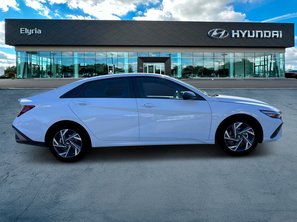 new 2025 Hyundai Elantra car, priced at $25,220