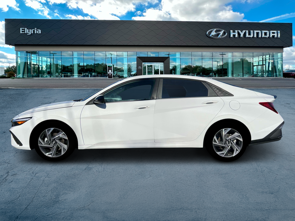 new 2025 Hyundai Elantra car, priced at $25,220