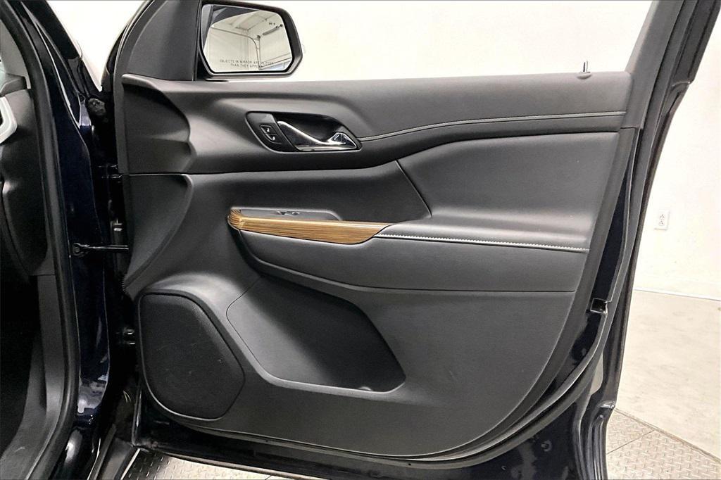 used 2021 GMC Acadia car, priced at $18,124