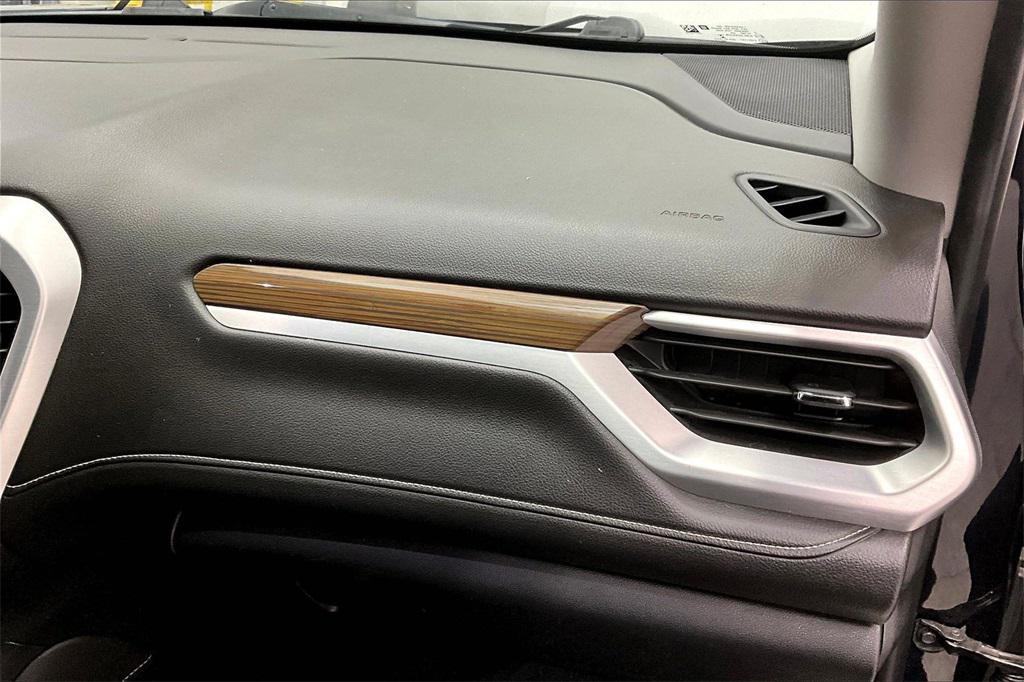 used 2021 GMC Acadia car, priced at $18,124