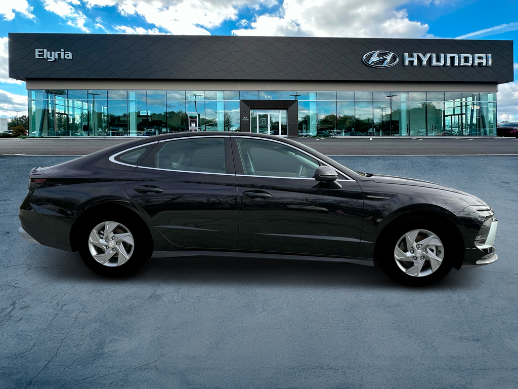 new 2025 Hyundai Sonata car, priced at $27,686