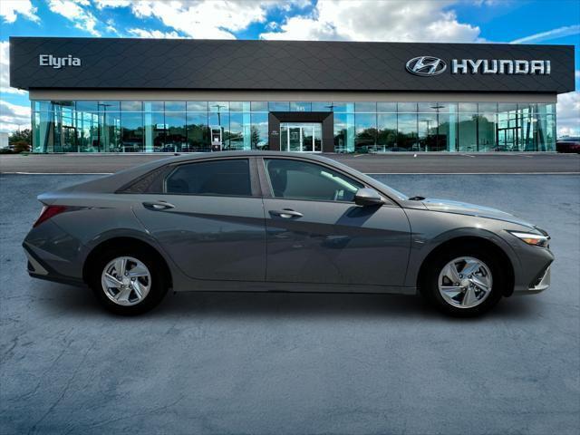 new 2025 Hyundai Elantra car, priced at $22,233