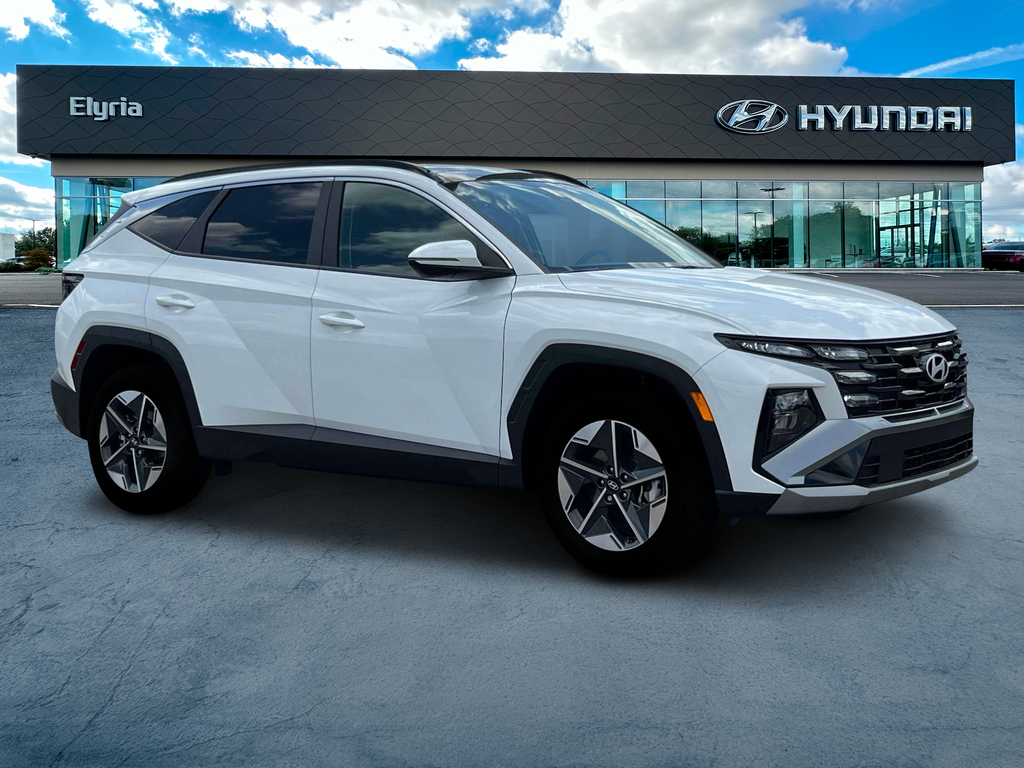 new 2025 Hyundai Tucson Hybrid car, priced at $38,905