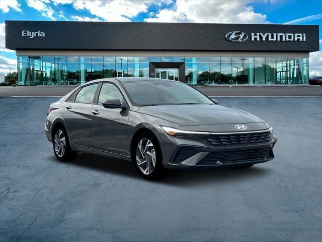 new 2025 Hyundai Elantra car, priced at $22,727