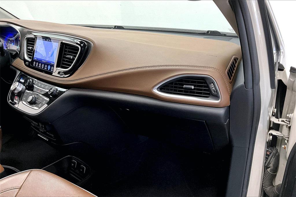 used 2017 Chrysler Pacifica car, priced at $12,640