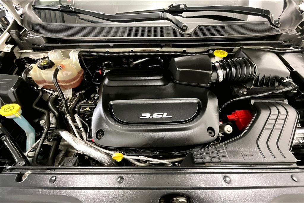 used 2017 Chrysler Pacifica car, priced at $12,640