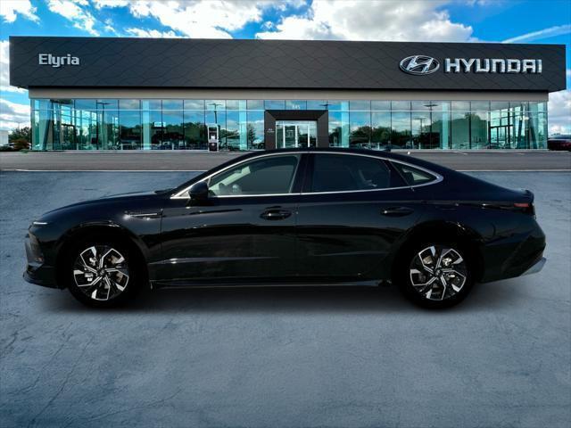 new 2025 Hyundai Sonata car, priced at $27,136