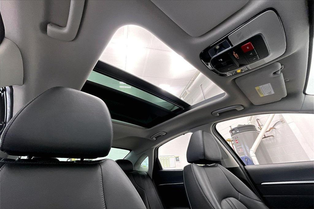 used 2023 Hyundai Sonata Hybrid car, priced at $22,632