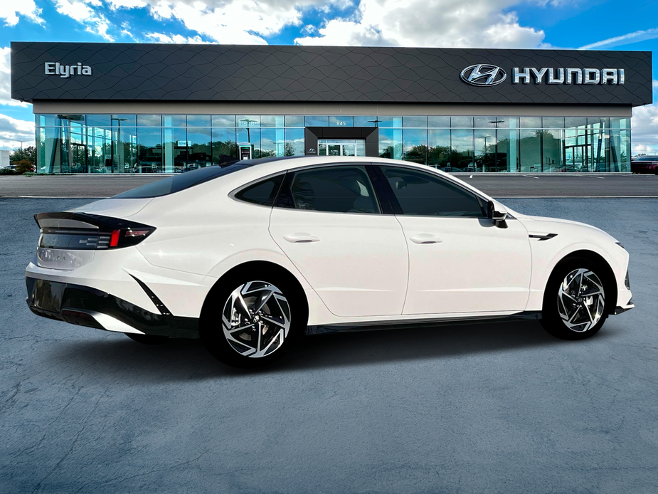 new 2025 Hyundai Sonata car, priced at $32,960