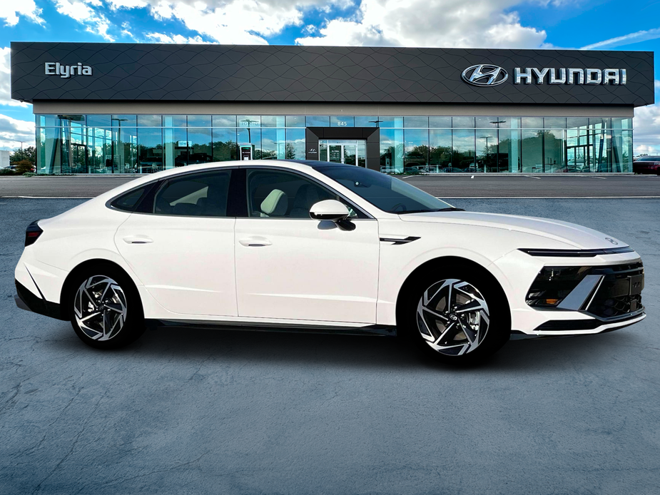 new 2025 Hyundai Sonata car, priced at $32,960