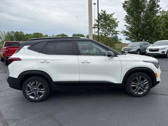 used 2023 Kia Seltos car, priced at $20,696