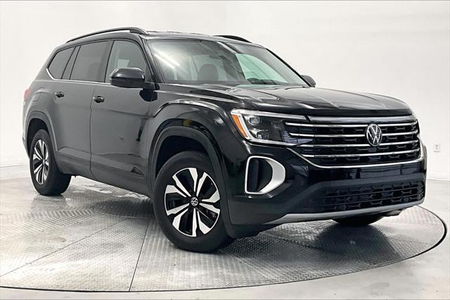 used 2024 Volkswagen Atlas car, priced at $30,935